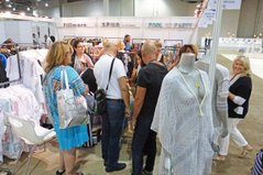 Upscale Looks at MRket, Stitch and Accessories the Show Upscale Looks at MRket, Stitch and Accessories the Show