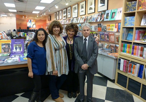 Rina Castro and Yolanda Bragg, left, with Linda and Bill Golant 