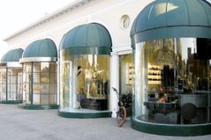 Sunset Plaza's New Looks