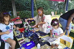 Lillian Raven: Bring Back Sewing!