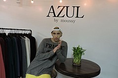 Azul By Moussy: Int’l Fashion Wave