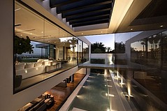 Calvin Klein Buys House in LA