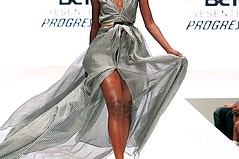 Clear/Kai Milla Takes a Bow