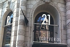 Forever 21 Closing Big SF Store