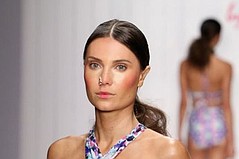 6 Shore Road: Funkshion Fashion Week