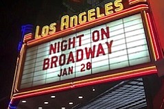 Night on Broadway: Spectators and Sights!