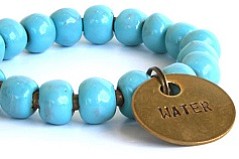 Accessories With a Philanthropic Spirit Accessories With a Philanthropic Spirit
