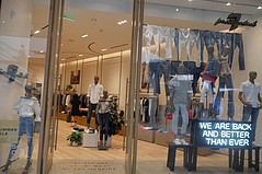 7 For All Mankind's New, Tech-Enabled Store