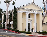 Badgley Mischka Opens Flagship in West Hollywood Badgley Mischka Opens Flagship in West Hollywood