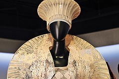 FIDM Unveils Some 100 Movie Costumes at its Annual Costume Design Exhibition