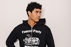 New Fashion Entrepreneurs Start Funeral Party New Fashion Entrepreneurs Start Funeral Party