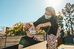 Mindfulness is at the Center of Onzie's Mask Mission Mindfulness is at the Center of Onzie's Mask Mission