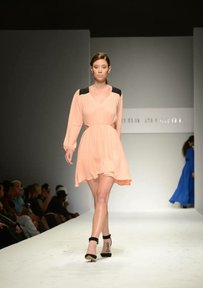 Oct. 16, 2013 | Donna Mizani | Style Fashion Week LA | LA Live Event Deck, Los Angeles | Photos provided by Donna Mizani