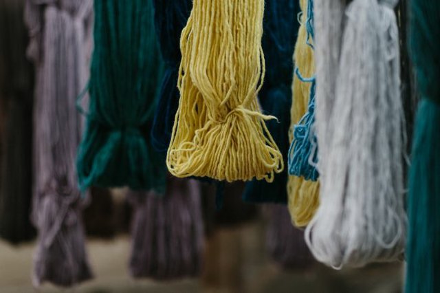 A still image from Alternative's video on natural dyes.
