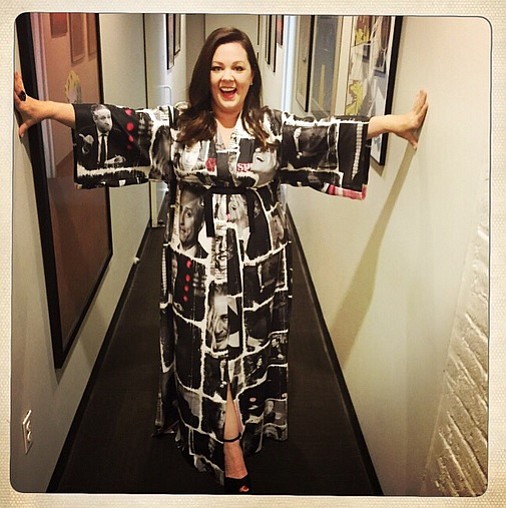 Melissa McCarthy previewed her Jon Stewart dress on Instagram before the show. 