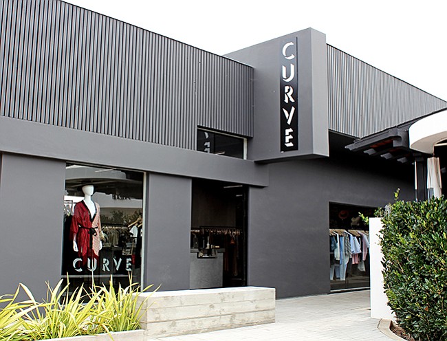 Curve store front