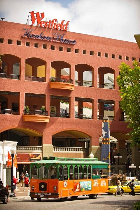 gap horton plaza