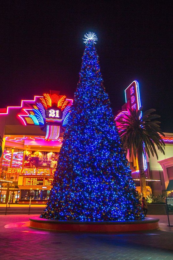 Photo courtesy Irvine Spectrum Center.