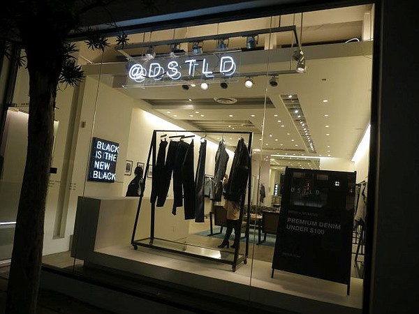 Exterior of DSTLD's Melrose Avenue pop-up