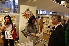 Robust Crowds at LA Textile Robust Crowds at LA Textile
