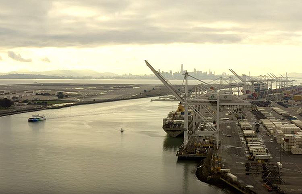 Photo: Port of Oakland