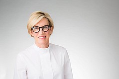 Melanie Cox Named to Board of Revolve Group, Inc.