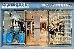 Calzedonia Group Expands West in U.S.