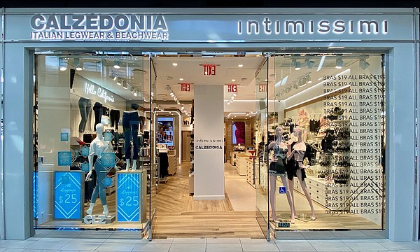 The dual Calzedonia-Intimissimi location at the Del Amo Fashion Center in Torrance, Calif.
