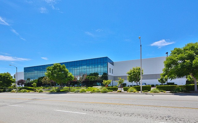 Exterior of the new Printful facility located in Valencia, Calif.
Photo: Printful