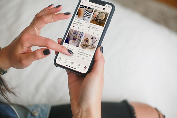 To celebrate Poshmark's 10th anniversary, the company auctioned one NFT exclusively on Bitski that was only available for 12 hours. Nine additional NFTs were given away on social media as a thank you to the Poshmark community. 
Image: Poshmark