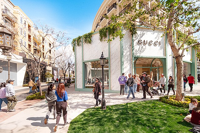 Since opening in May 2008, The Americana at Brand has created a uniquely sophisticated and upscale SoCal urban environment with quintessential American charm. | Photo by Connie & Stewart Photography