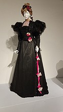 1895–97 gown, England | Photo courtesy of ASU FIDM Museum