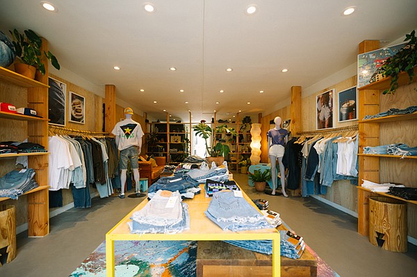 Levi’s Summer launched an Abbot Kinney pop-up that ran May 29–June 14 in Los Angeles as part of the brand’s seasonal campaign.